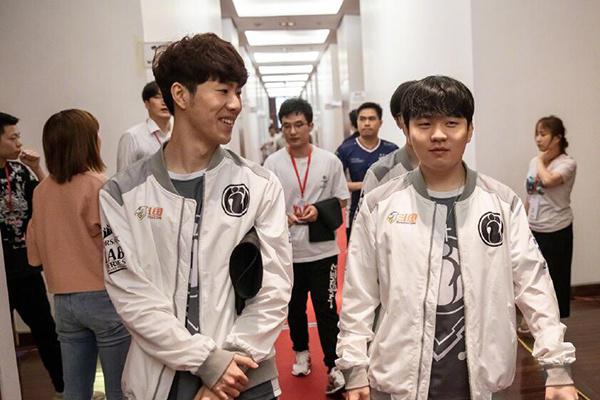 Top Esports 加入 NEST 阵容：naiyou、xiaofang 和 Niket 回归 Top Esports 参赛