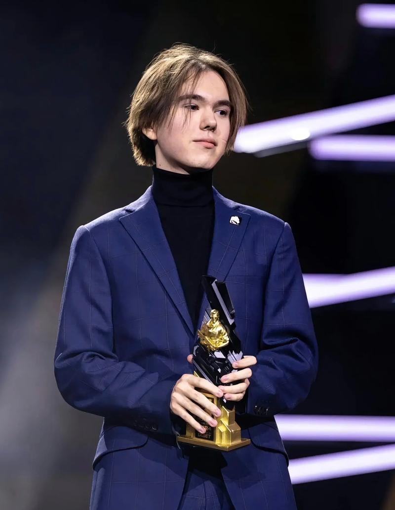 【战报】2025LPL春季赛，SN好起来了但RNG叕输给了BLG