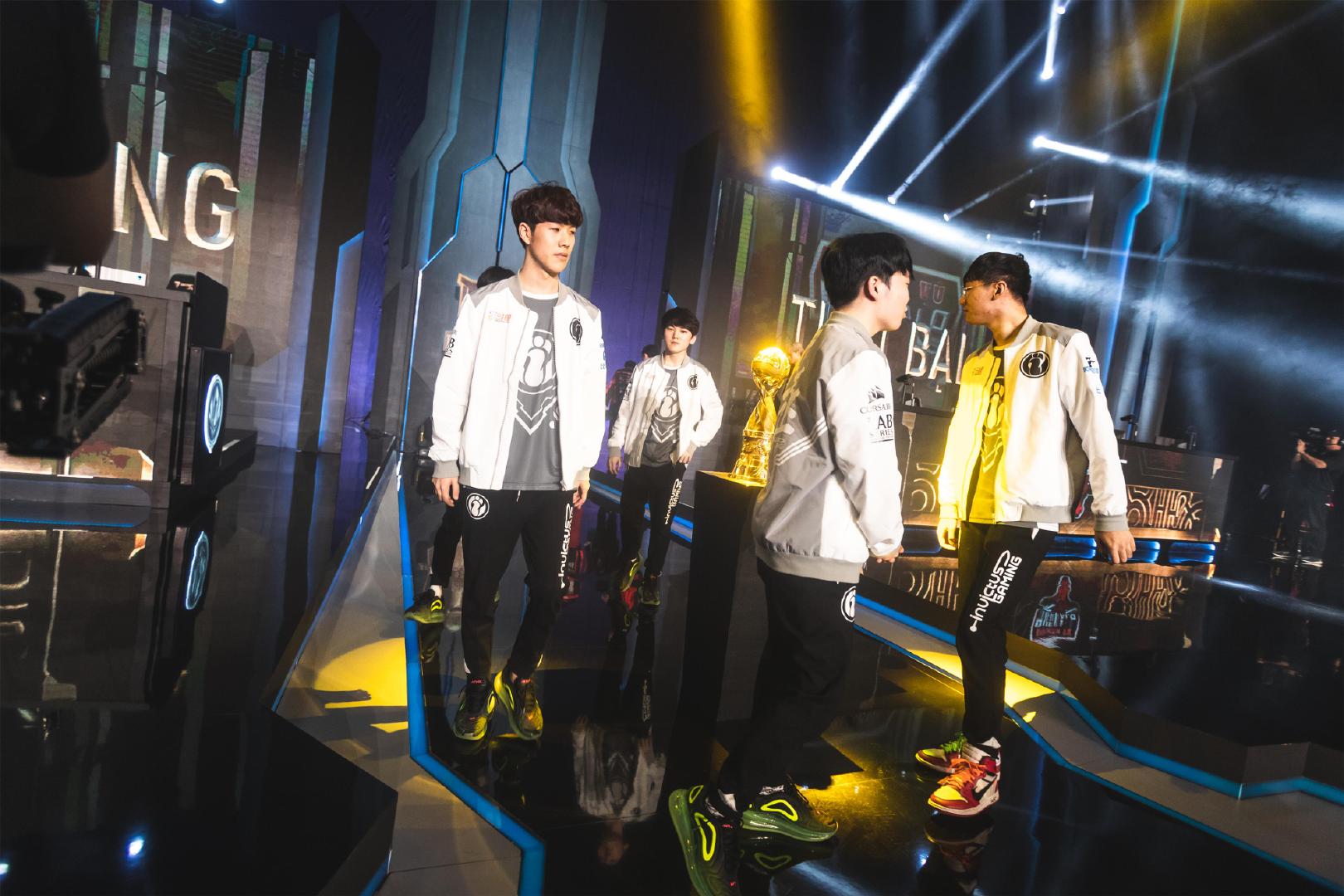 LCK杯趣味数据：HLE在BO5的第一小局全胜