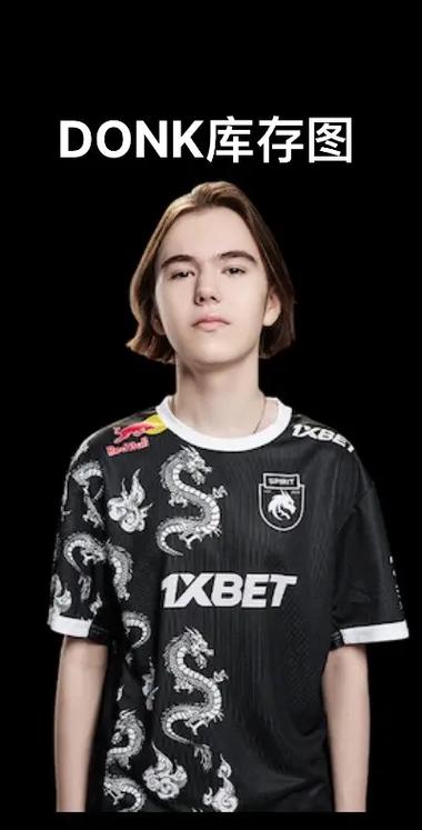 扎金花必胜口诀：三分看牌，七分看人。（扎金花取胜要诀：三分在牌，七分在人）