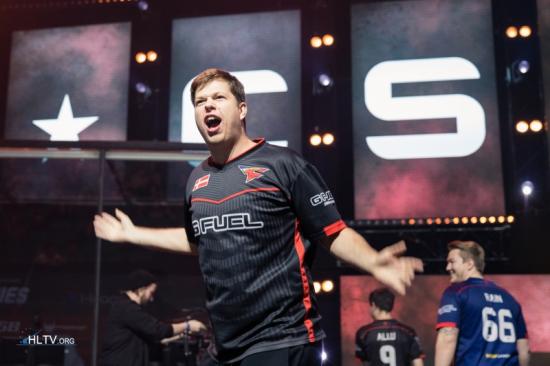 【赛后战报】Knight豪取21杀，BLG横扫FPX锁定复活甲